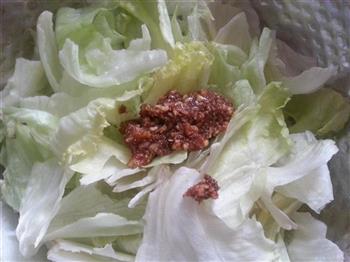 西生菜沙拉的做法步骤3