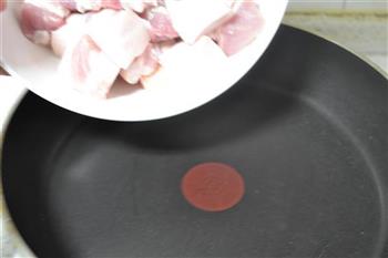 上海本帮红烧肉的做法步骤4