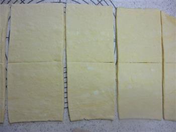 丹麦奶黄包的做法图解9