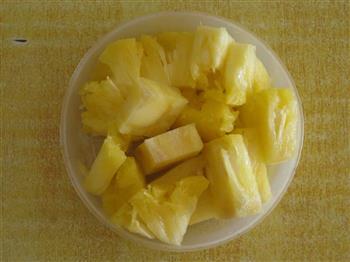 菠萝鸡米花的做法步骤2