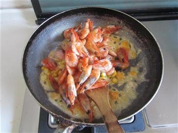 金沙玉米虾的做法步骤7
