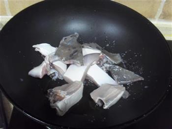 老板鱼炖豆腐的做法步骤6