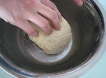 豆沙酥粒面包卷的做法图解3
