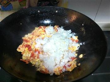 西红柿蛋炒饭的做法步骤6
