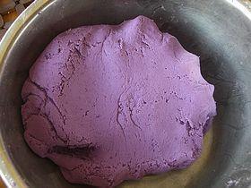 紫薯黑芝麻汤圆的做法图解3