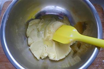 蛋奶沙司酱泡芙的做法步骤15