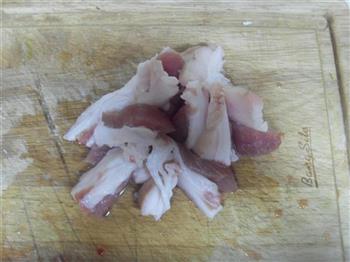 蟹味猪肉炖粉条的做法步骤2