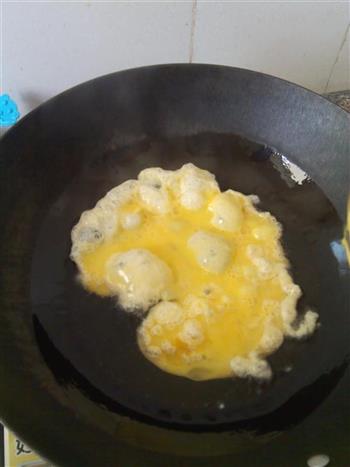 白瓜炒鸡蛋的做法步骤3