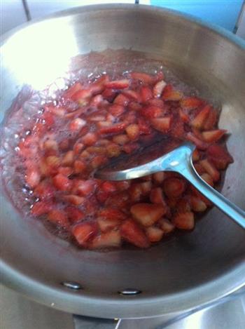 自制草莓果酱的做法图解5