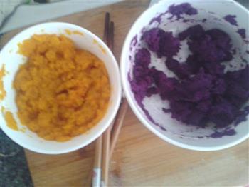 紫薯芝麻汤圆的做法图解1
