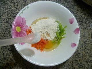 青椒胡萝卜鸡蛋饼的做法步骤4
