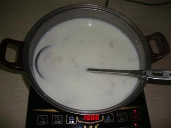 烧仙草雪梨冰糖椰奶的做法步骤6