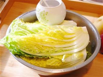 腌渍韩式辣白菜的做法图解2