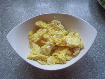 黄瓜片炒鸡蛋的做法图解4