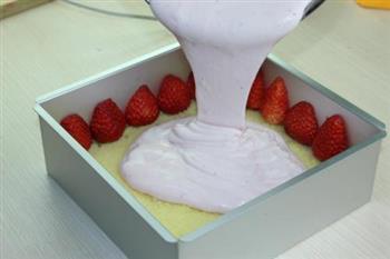 8寸草莓慕斯蛋糕的做法步骤11