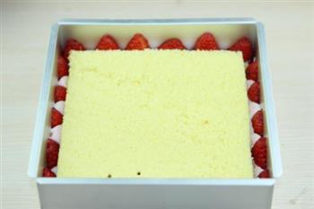 8寸草莓慕斯蛋糕的做法步骤12