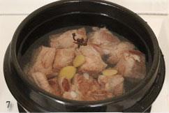 鲜藕红枣排骨汤的做法步骤7