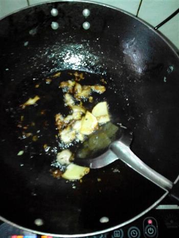 槟榔芋焖正蕃鸭的做法步骤6