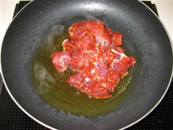 蚝油牛肉炒饼的做法步骤4