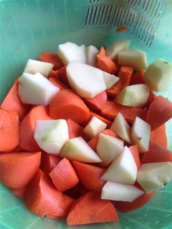 胡萝卜土豆鸡块的做法步骤3