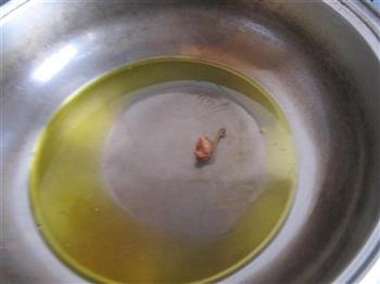小白菜炖粉条虾的做法步骤1