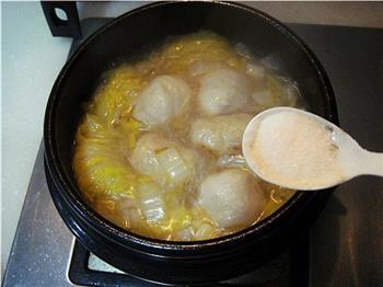 石锅鱼丸豆腐汤的做法步骤11