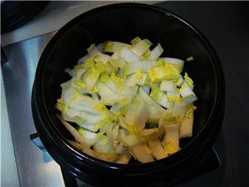 石锅鱼丸豆腐汤的做法步骤6