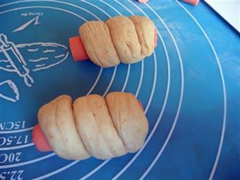胚芽热狗面包的做法图解6