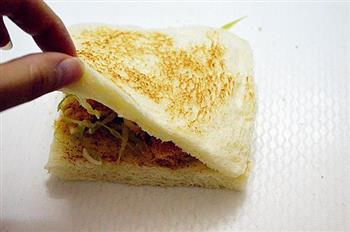 全蛋火腿三明治的做法步骤11