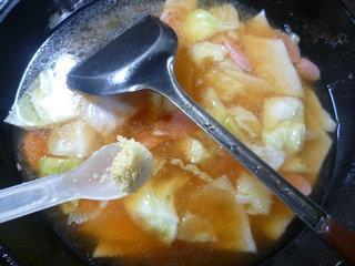 火腿肠圆白菜面片汤的做法步骤12