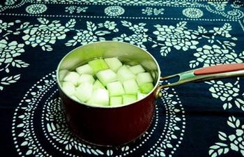 冬瓜海米汤的做法步骤4