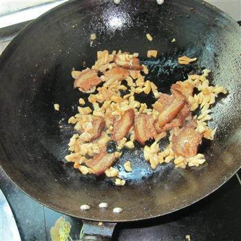 萝卜干炒东坡肉的做法步骤5