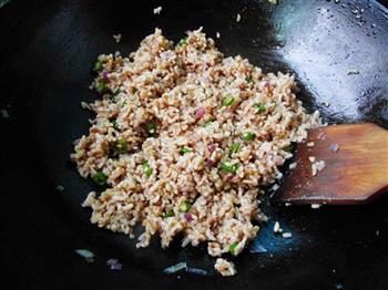 泰式辣炒花生红米饭的做法步骤9