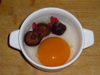 香菇鹅蛋甜汤的做法图解2