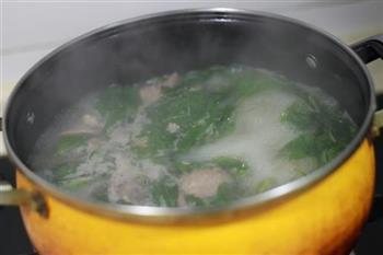 枸杞叶猪肝瘦肉汤的做法图解8