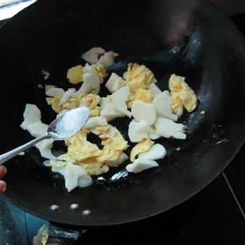 白薯片炒蛋的做法步骤6