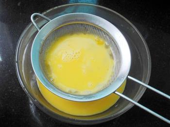 泡菜鸡蛋卷的做法步骤3