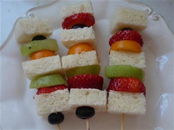 蔬菜水果串串三明治的做法步骤7