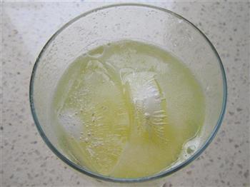 菠萝苏打水的做法图解8