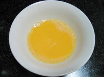 黄瓜炒鸡蛋的做法步骤2