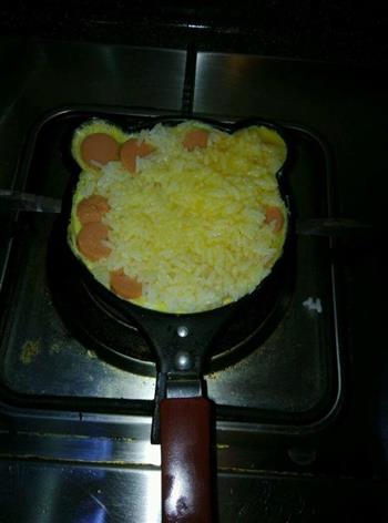 米饭鸡蛋煎饼的做法步骤1