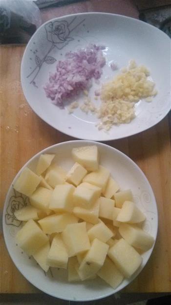 土豆排骨的做法步骤3