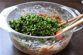 虾肉荠菜灌汤饺的做法步骤10