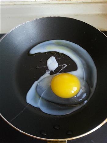 香煎鹅蛋的做法图解3