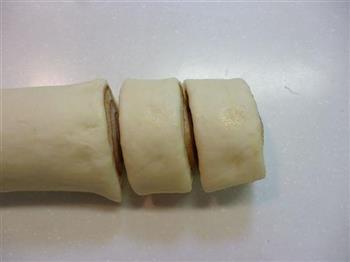 小蜗牛肉桂面包卷的做法图解6