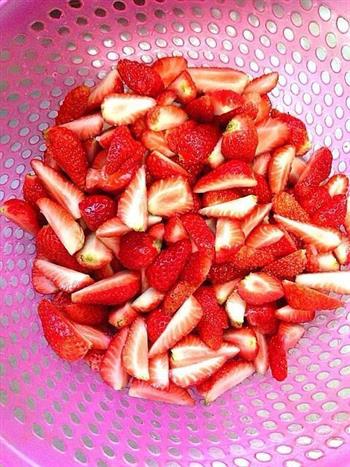 自制健康草莓酱的做法步骤4