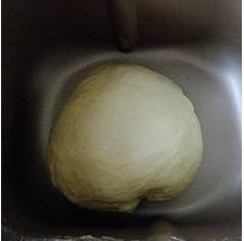 红豆面包的做法步骤4