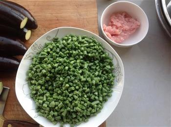 肉末豆角橄榄菜的做法步骤2