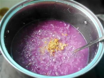 核桃银耳紫薯粥的做法步骤6