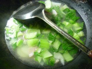青菜咸肉土豆汤的做法图解8